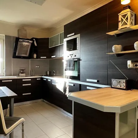 Pecsi - Lg5 Apartment *